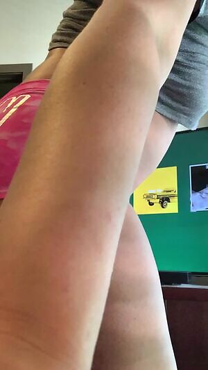 BACK to school fellas 🏫📝✏️📓💸