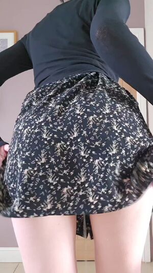 Wetting Ass Omorashi Panties Pee
