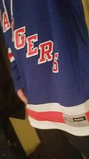 Little gif of me enjoying hockey last night ;)