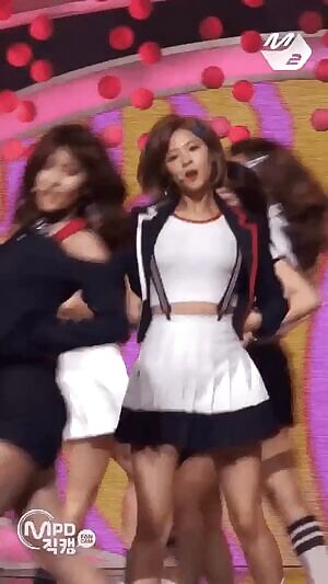 TWICE - Jeongyeon's boobs