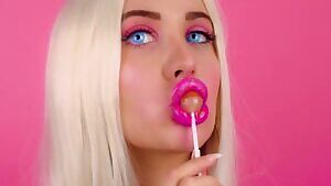 My big and pouty bimbo lips :*