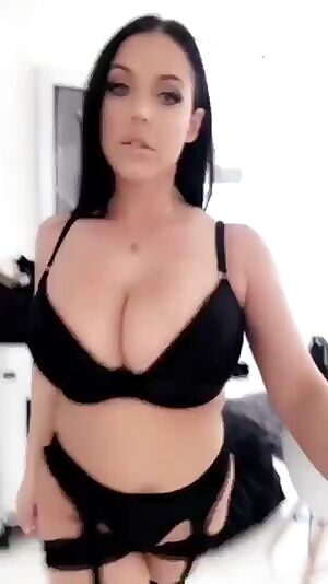 MORE JIGGLES!!!