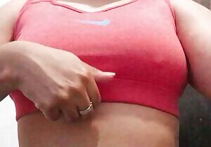 Would love to get my tits fucked after working out