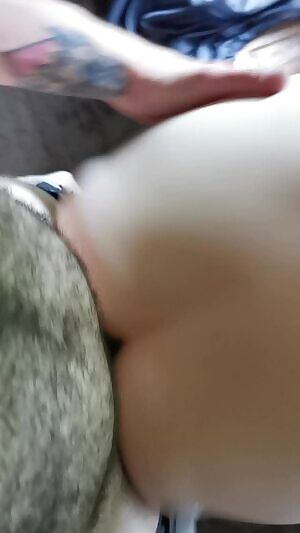 aking the most of a nice hide in the orest 😈