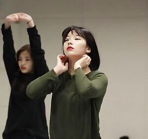 Saerom Fromis IG : @officialfromis_9