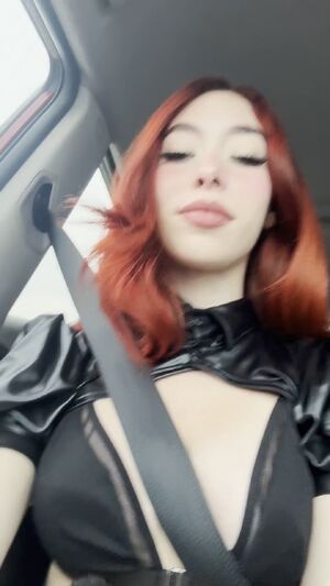 A big reveal in the car!