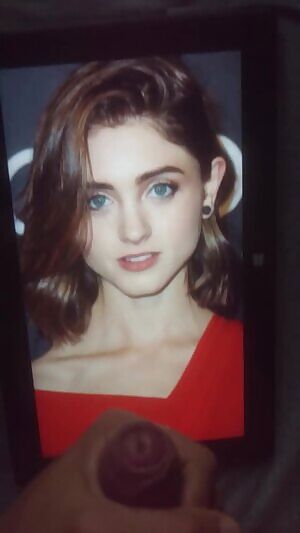 Natalia Dyer Cum Tribute