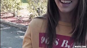 PublicPickUps - Sofie Reyez Can't Dickline Cash