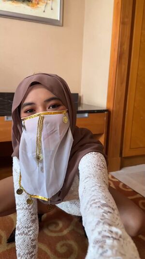 would you fuck a Asian girl like me, raw?