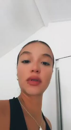 Nip Slips Amateur Flashing Tits