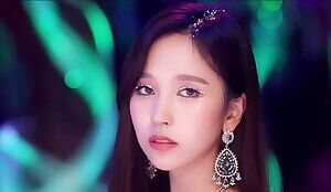 Twice - Mina feel special teaser