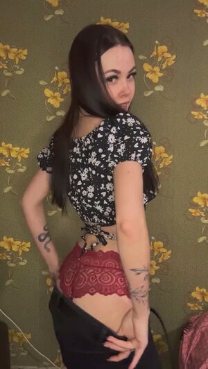 Amateur Big Ass Cosplay Strip Tease