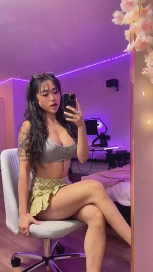 Size Queen Amateur BBC BWC Big Dick