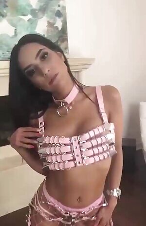 Latina reveal
