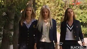 Elsa Jean, Rachel James, cole Sydney-Blacked r/NsfwWowGifs