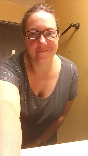 They say you should reach for the stars, but i’d be happy if you just reached for my tits instead ;) happy titty tuesday everyone!