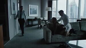 Riley Keough - Girlfriend Experience S01E13 climax plot