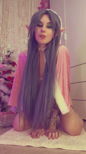 Short Hair Chicks Blowjob Bouncing Tits