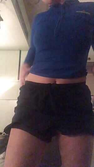 A little video of me showing off after the gym