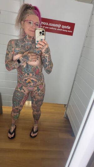 TattedBooty Dressing Room Naked Natural Tits