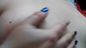 Thought my preggoporn fans might enjoy me massaging my milky titties too 😘