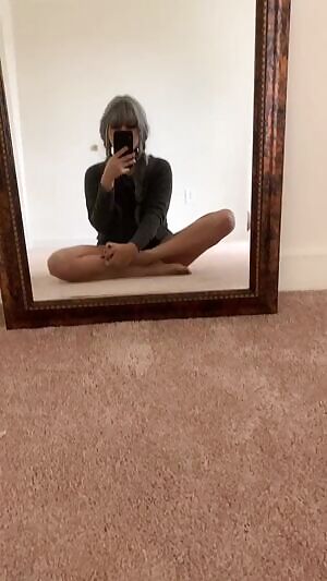 Someone asked if I was lexible earlier, I hope this settles it 🤠