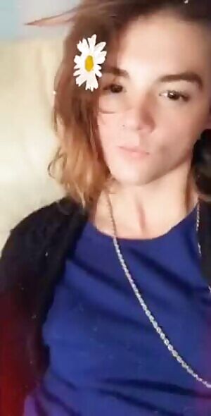 I hit 1000 karma ☺️☺️☺️ here’s my cock 😝😝😝