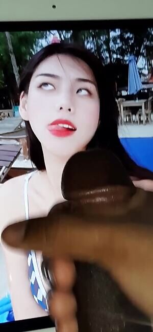 Im back from vacation. Feed me ur white sluts/family. Kik darkshaft77