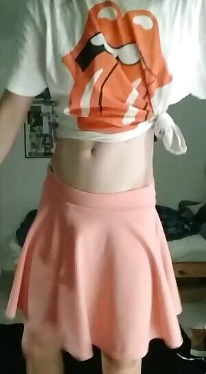 Skirt go spinny