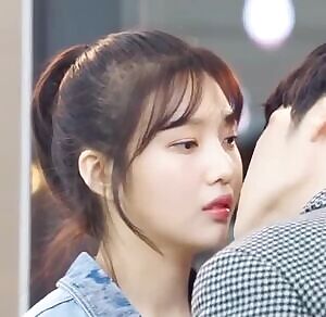 Red Velvet Joy - Kissable lips