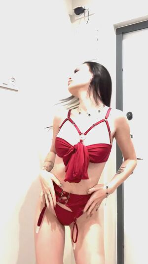Flat Tummies Amateur Cosplay Natural Tits