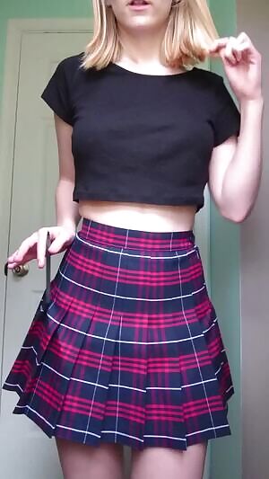 Never lend the school slut a pen 😋