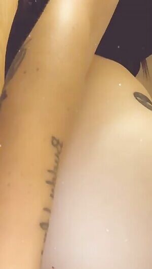 not my fault is smells like weed, I always have to smoke if im gonna masturbate snapchat: emelyiskind