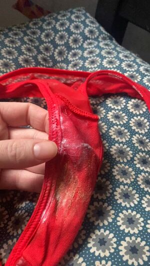 XTREME GUSSETS Amateur Brunette Masturbating Natural Tits