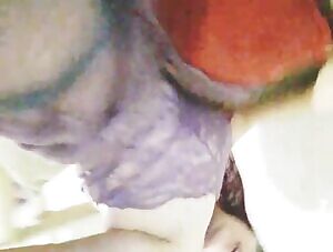 I may be a couch potato but at least I've got a bubble butt! 🍑