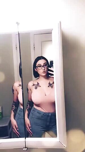 Her posts always get me rock hard