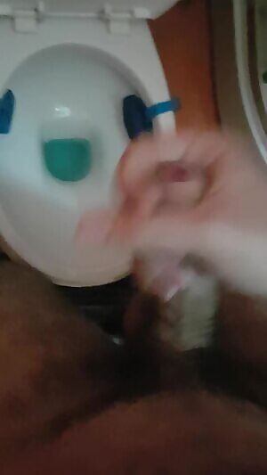 As requested, and as a way to thank the people who follow me, here's the video of me shooting cum. Had so much fun!