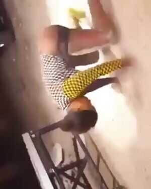 World's First Twerking Fatality 😭