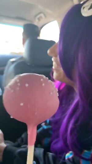 Those lips.... would love to slap Sasha with my lollipop