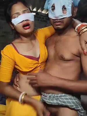 Indian Couples Desi Foreplay Handjob Moaning