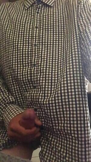 What a small load 🙄 i should stop doing it daily TBH. You can find me on PornHub as well with nickname asplay23 with blue ✅. WhatsApp me too if you like at +40799675882 You can also find me on instagram @6bogdi9