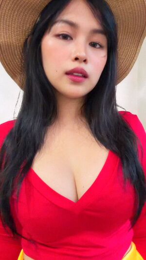 NSFW Cosplay Big Tits Boobs Curvy