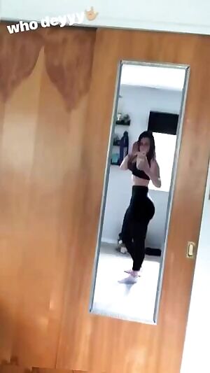 That bubble butt in leggings...