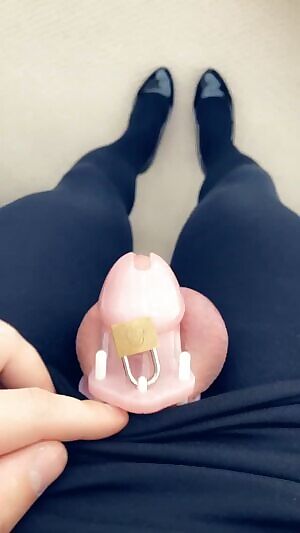 Looking for a key holder ☺️