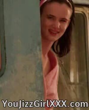 Juliette Lewis Flashing via /r/GorgeousBabes