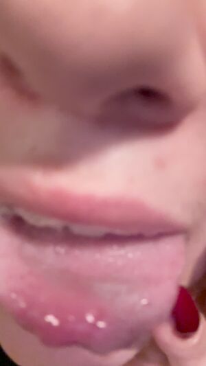 POV Kiss Amateur Long Tongue OnlyFans