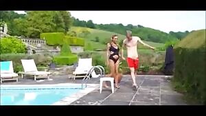 Anal at the pool