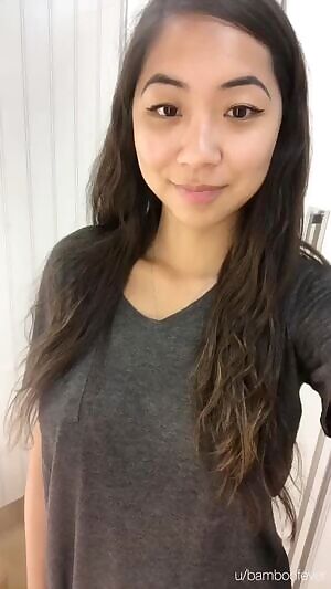 showing you my boobies and bum in the Marshalls fitting room