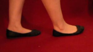 Sexy Soles Feet Foot Housewife Shoes