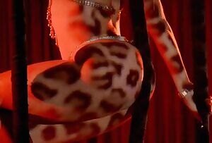 I want Beyonce to rub my cock between her ass cheeks